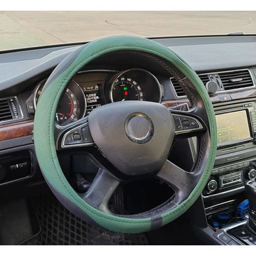 Univerzális műbőr kormányvédő - sötét zöld - 38 cm - szintetikus