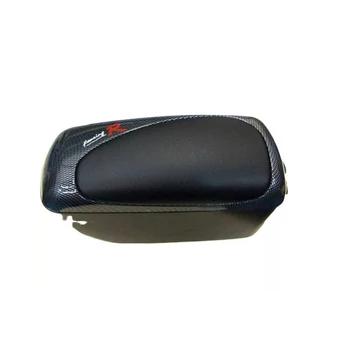 Könyöktámasz fekete-karbon - univerzális - pohártartóval