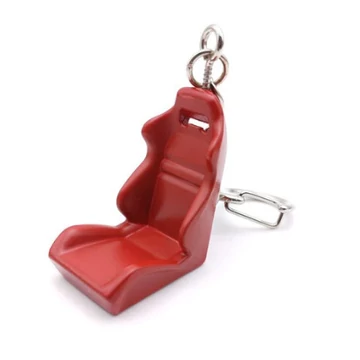 W16362-10R Sportülés kulcstartó fémből - piros