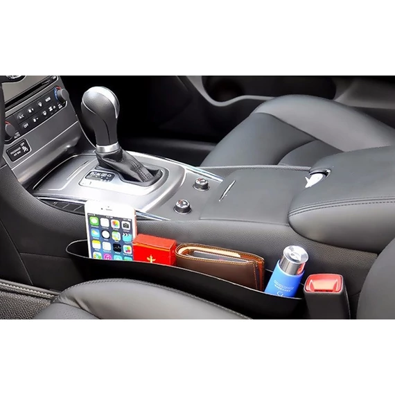 Tároló két ülés közé