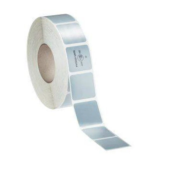 Fényvisszaverő szalag – szakaszos – “E” jeles – fehér – 45 m × 5 cm